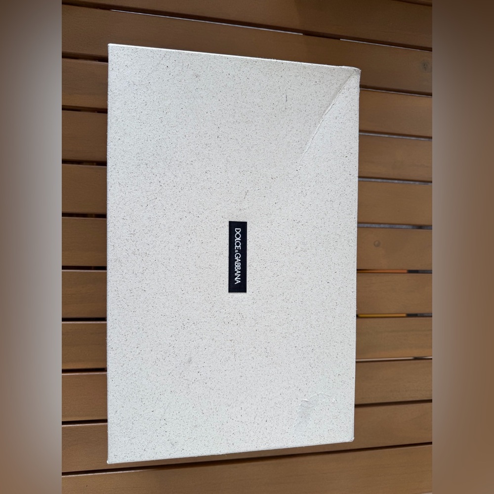 Dolce & Gabbana Speckled Cream Box